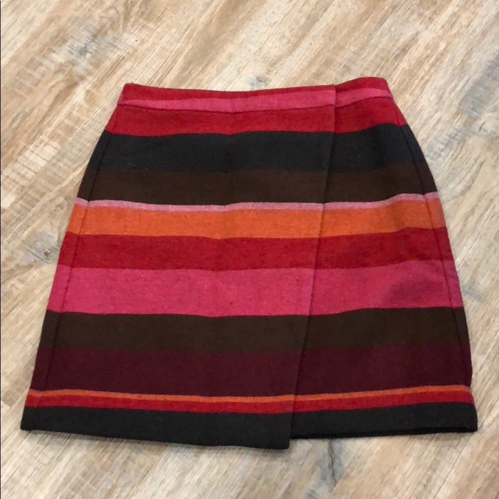 LOFT Sz 0 Wool-like Wrap Skirt